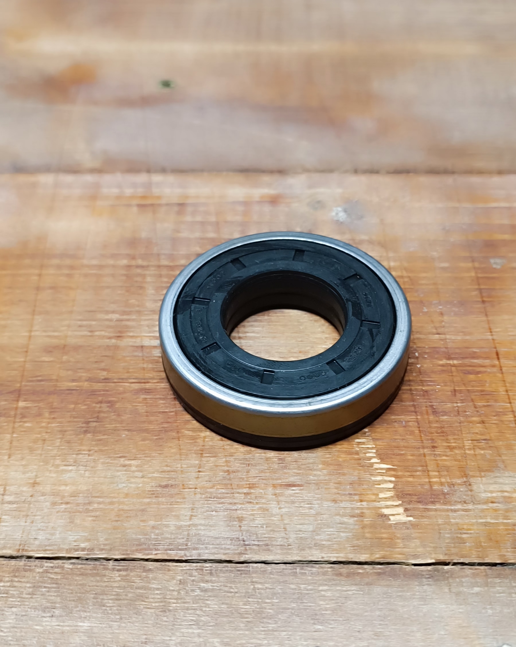 K-WDR 25 x 52 x 11/12-UA16 / Kassetten Dichtung NBR, Temperatur -30 - +100°C