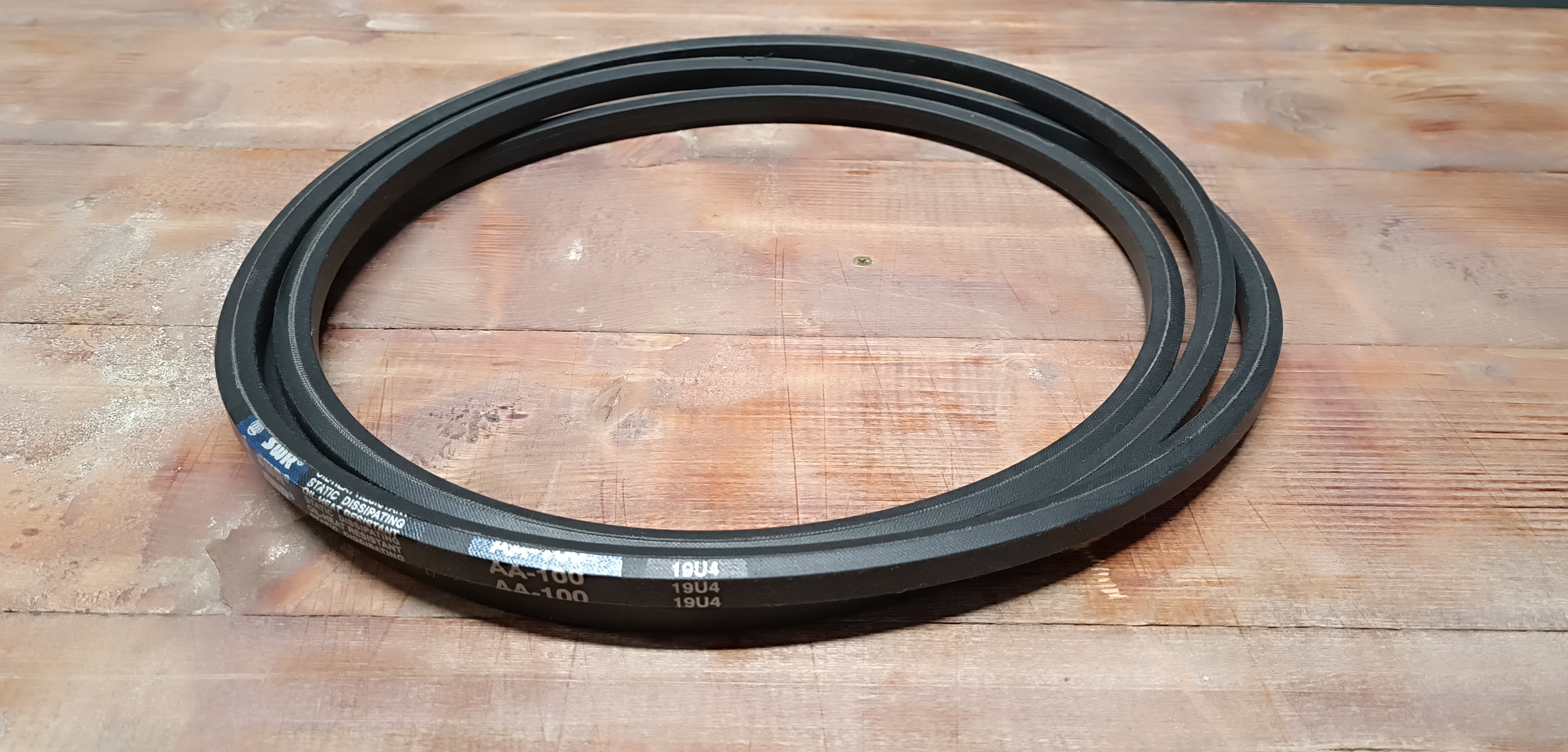 AA-72 / Doppelkeilriemen