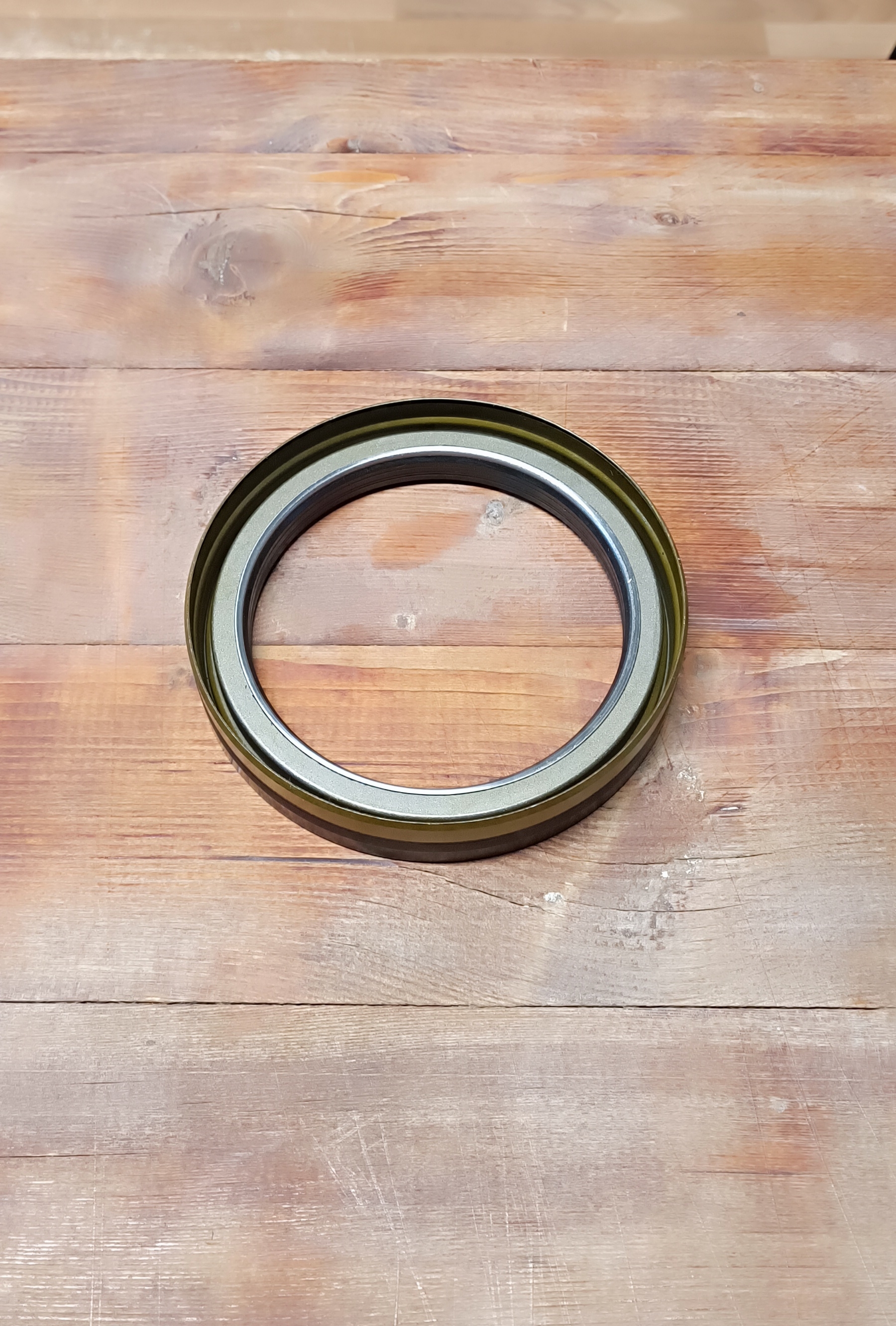 117,48 x 152,4 x 16/25,4 / Kasettendichtung NBR/Metall